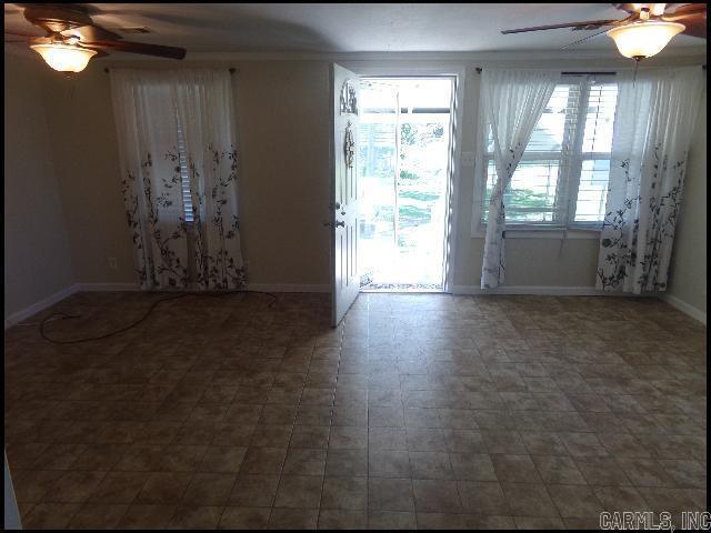 Foto del edificio - 6504 Sydney Rd