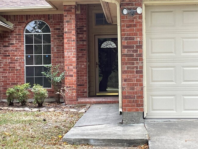 Foto del edificio - 15915 Blue Mesa Ridge Dr