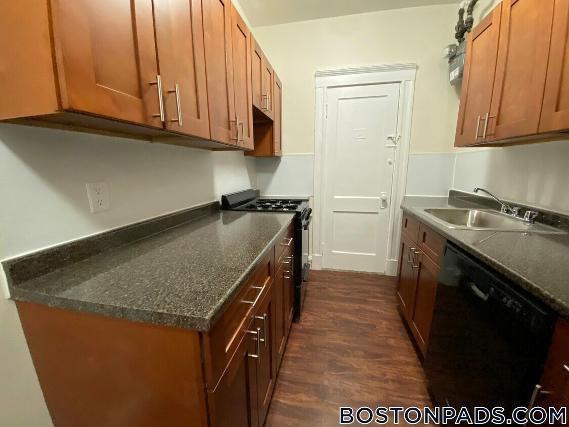 Foto principal - 1167 Boylston St