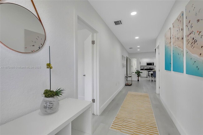 Foto del edificio - 2200 SW 21st St