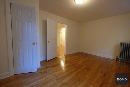 Foto del edificio - 910 Riverside Dr