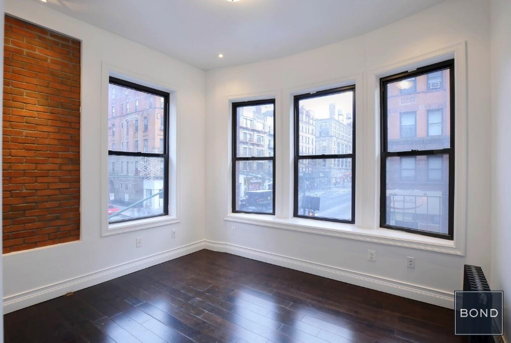 Primary Photo - 101 W 75th St