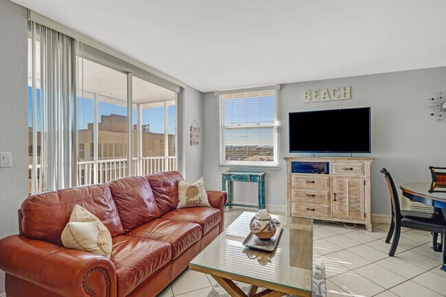 Foto del edificio - 5800 Bonita Beach Rd SW