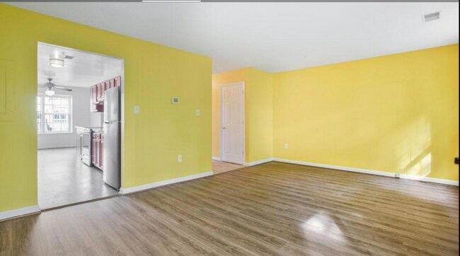 Building Photo - 11220 Hannah Way