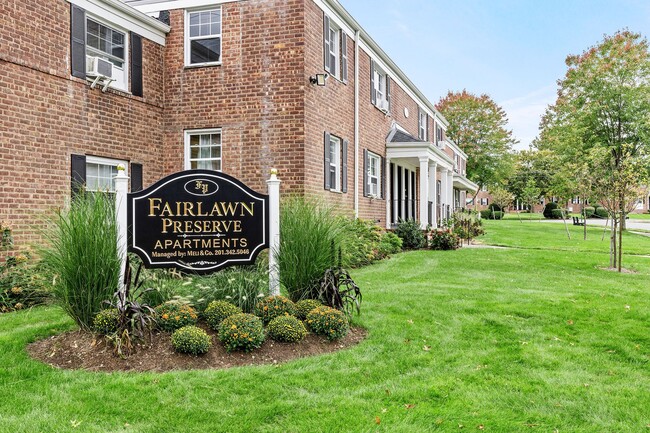 Foto del edificio - Fair Lawn Preserve