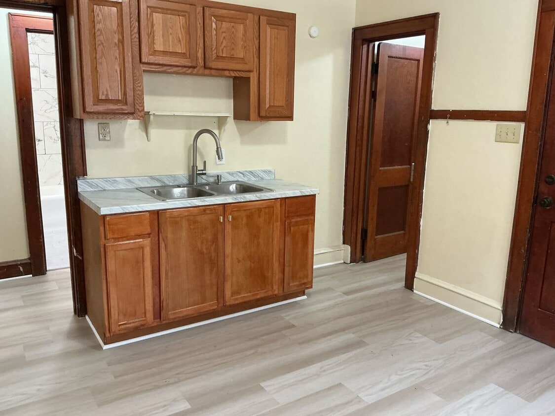 Foto principal - 5342-5344-5344 N 35th St