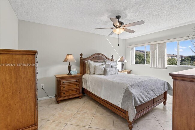 Foto del edificio - 1651 SW 127th Ave
