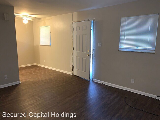 Foto del edificio - 1066 Pritz Ave