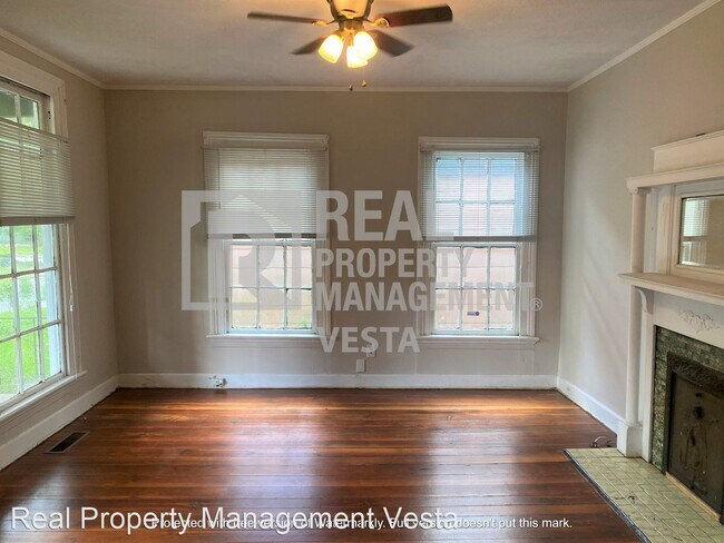 Building Photo - 3 br, 2 bath House - 1371 Ross Street
