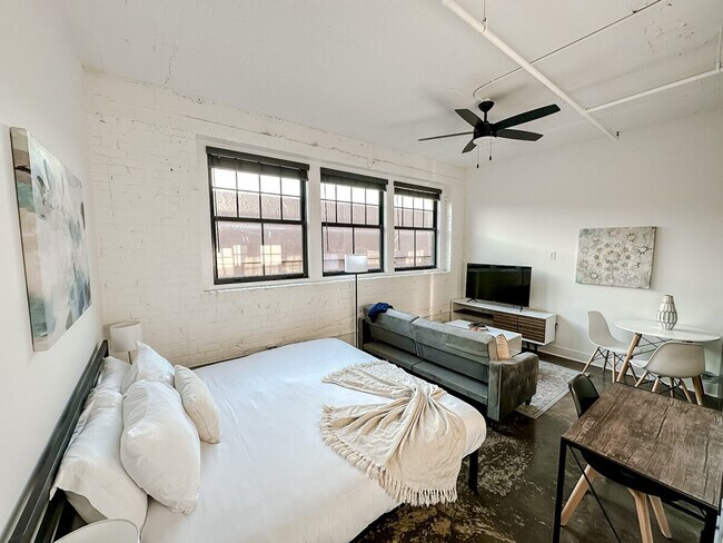 Foto del edificio - 701 E 2nd St N