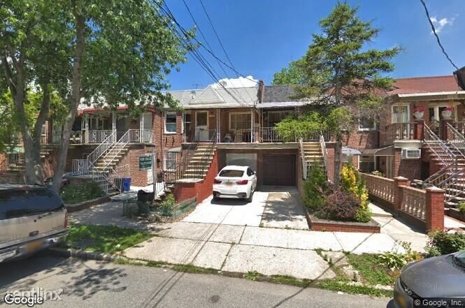 Primary Photo - 1337 East 100th Street