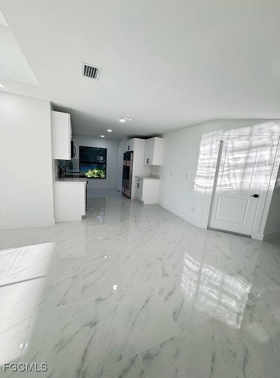 Building Photo - 15 Louisiana Rd