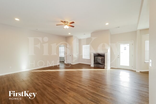 Building Photo - 16811 Onyx Terrace