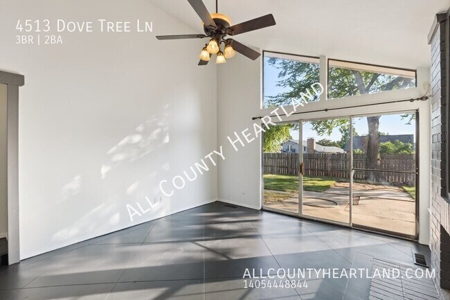 Foto del edificio - 4513 Dove Tree Ln