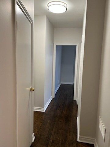 Photo du bâtiment - Broadview & Danforth - 1 Bdrm apartment