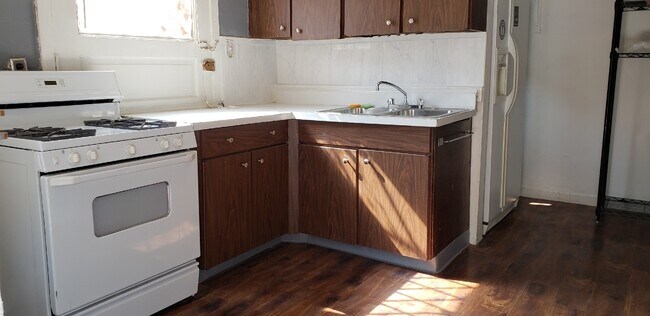 Foto del edificio - 3516 N Broadway