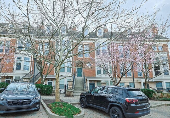 Photo - 215 Stetson St Apartment