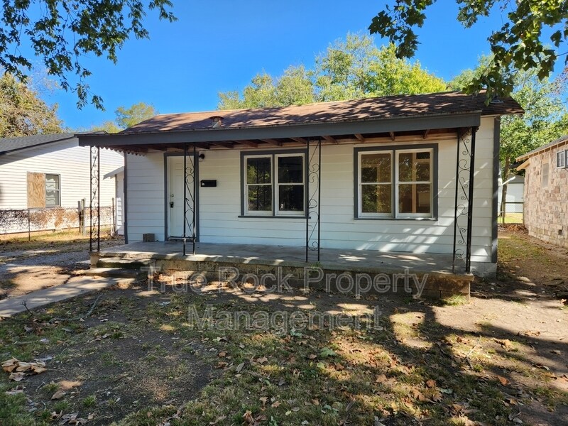 Foto principal - 228 N Cherry