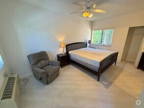 Building Photo - 8938 Sandshot Ct