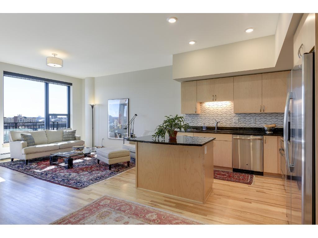 Foto principal - 740 Portland Ave