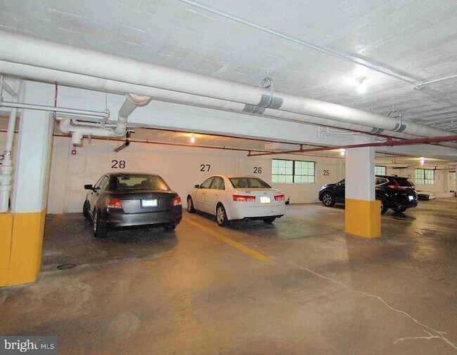 Foto del edificio - 3701 Connecticut Ave NW