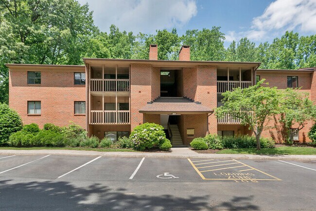 Foto del edificio - 102 Turtle Creek Rd