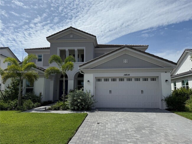 Foto del edificio - 14814 Wildwood Cir