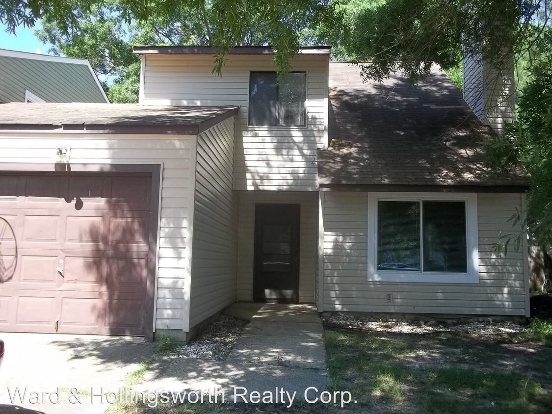 Primary Photo - 2 br, 2.5 bath House - 725 Garfield Avenue