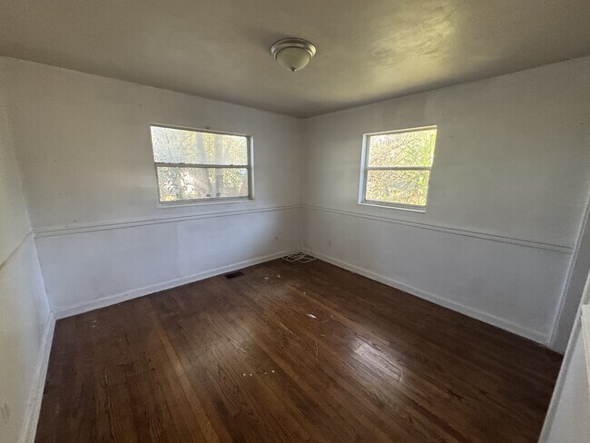 Foto del edificio - 1722 Pine Ave