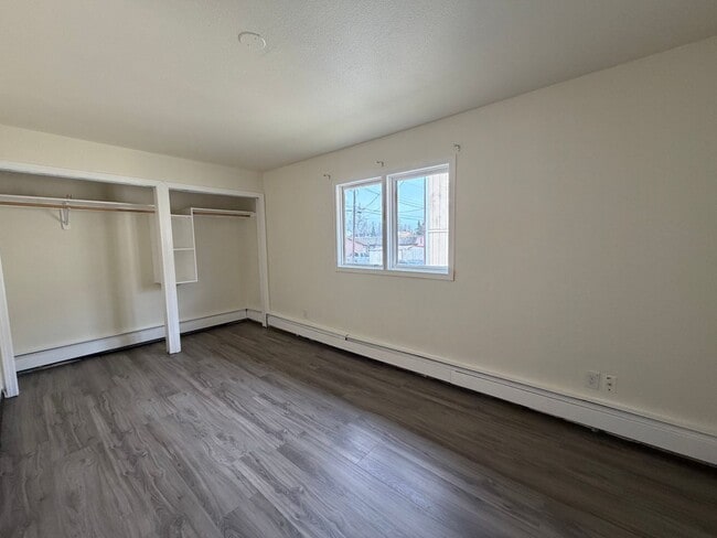 Building Photo - 138 N Klevin St