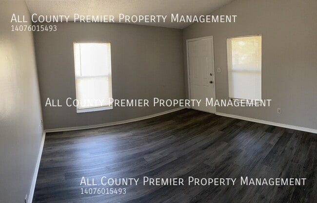 Building Photo - 1215 Ravida Cir