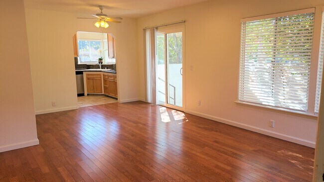 Living Room - 2226 S Carmelina Ave