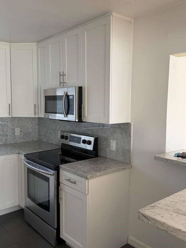 Foto del edificio - 2815 Van Buren St