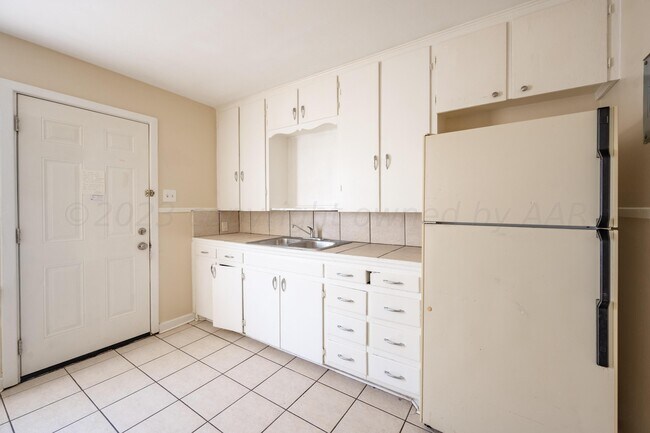 Foto del edificio - 1210 SW 10th Ave