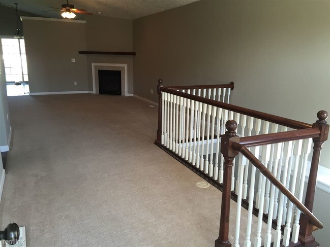 Building Photo - 3 br, 3 bath House - 1106 Wanda Way