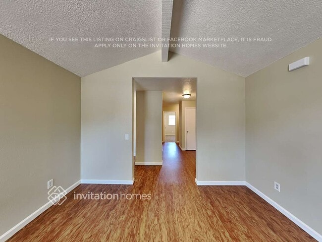 Building Photo - 8571 Fairlawn Ct