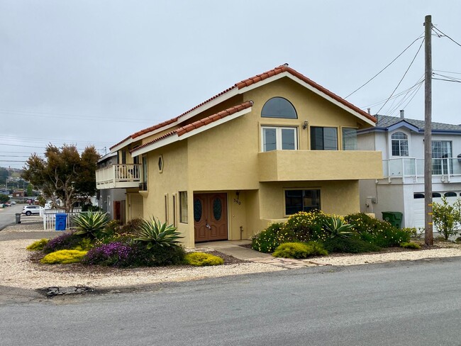 Foto del edificio - N. Morro Bay Home - 3 Bed 3 Bath - 390 Rennel