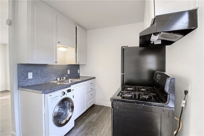 Foto del edificio - 1206 E 52nd St