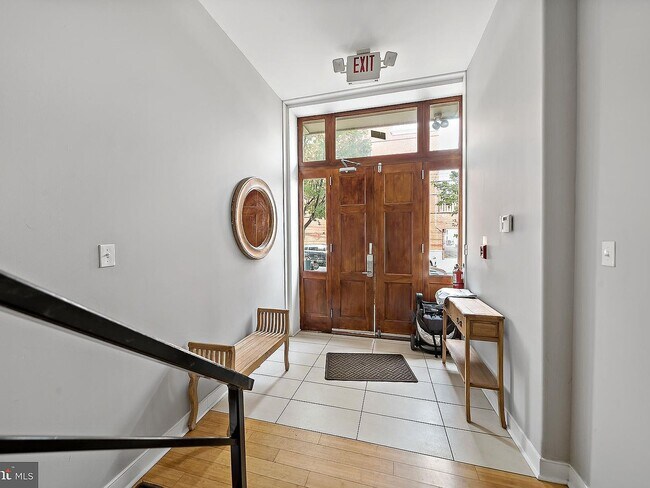 Foto del edificio - 655 N 16th St