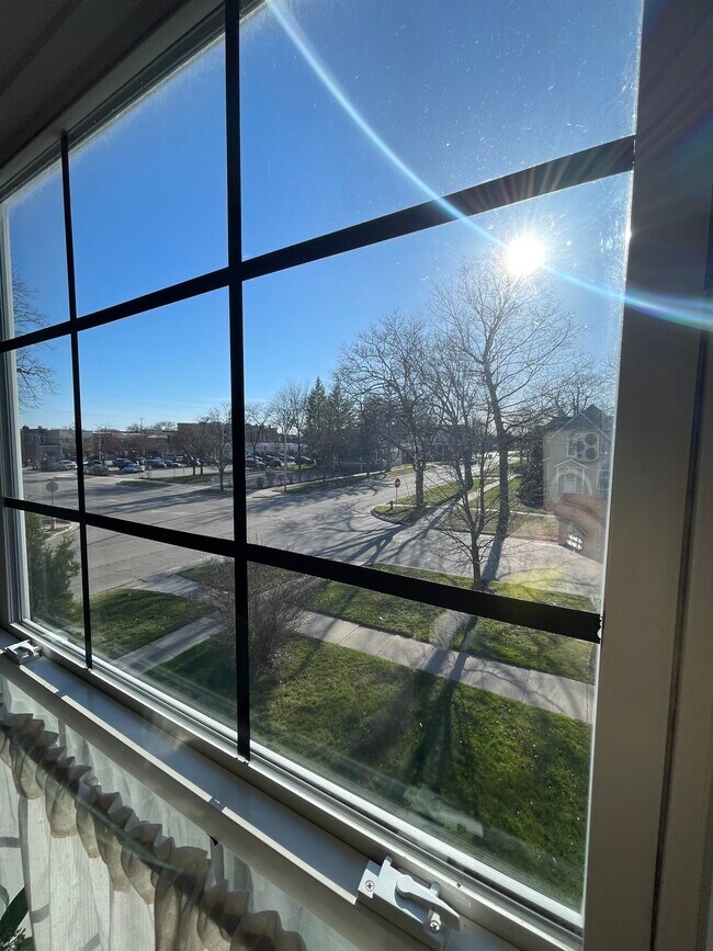 Foto del edificio - 502 Woodworth Ave