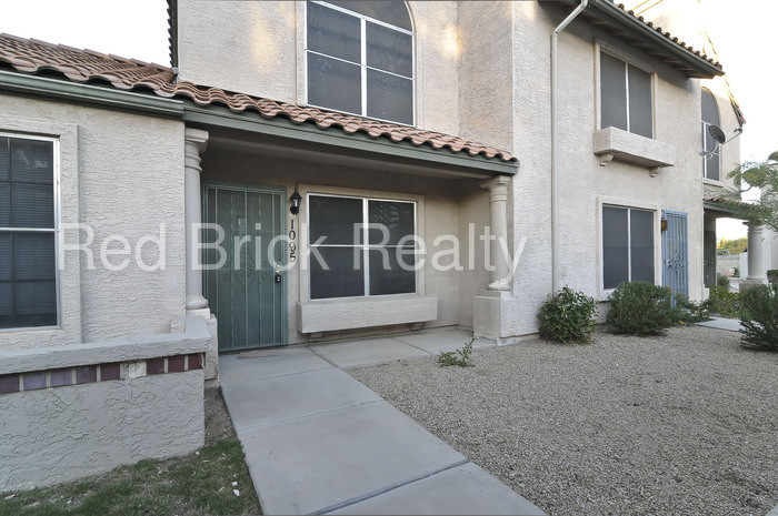 Primary Photo - 4601 N 102nd Ave