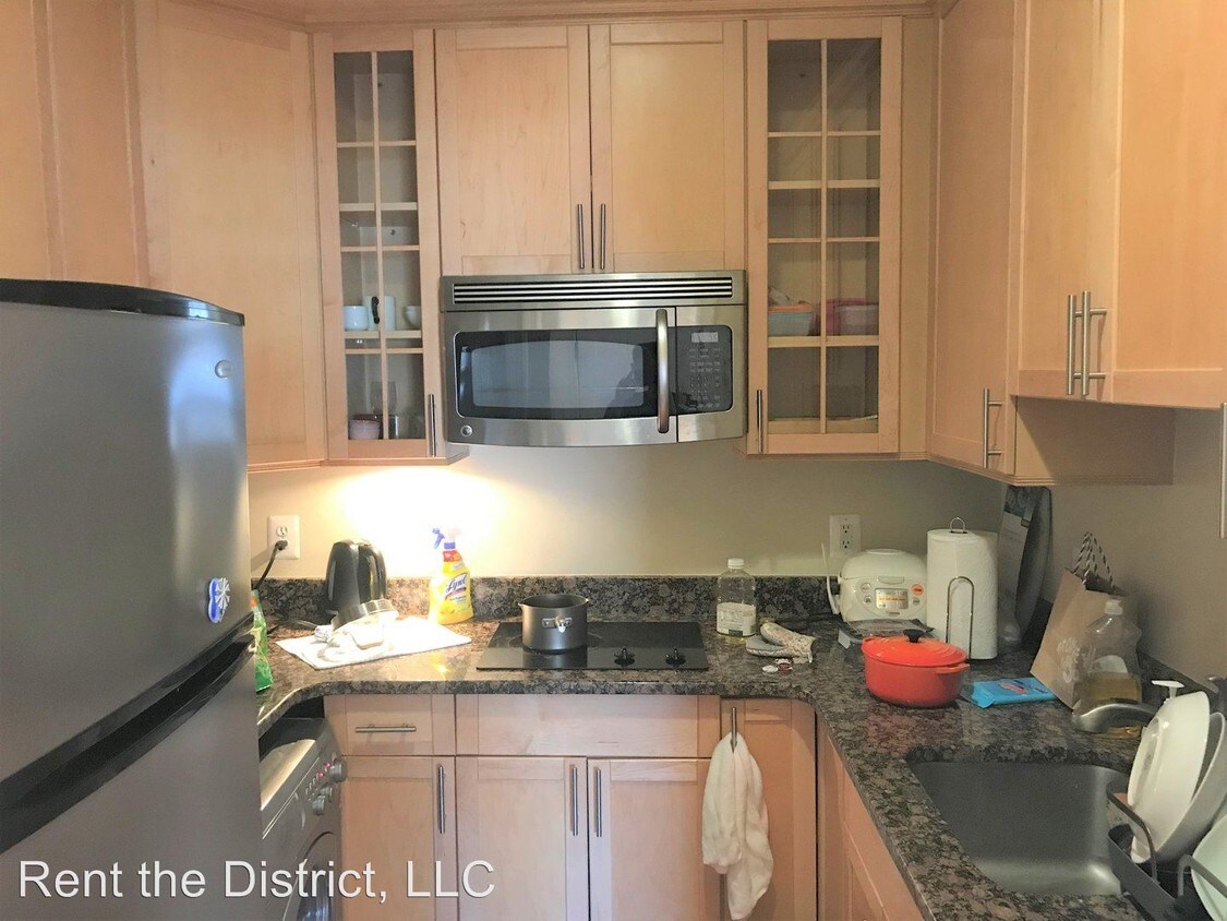 Foto principal - 1428 Wisconsin Ave NW