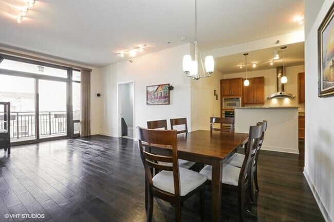 Foto del edificio - 3140 N Sheffield Ave