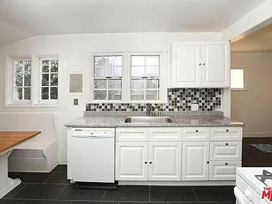 Foto del edificio - 8407 Kirkwood Dr