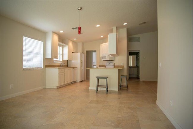 Foto del edificio - 11393 SW Pembroke Dr