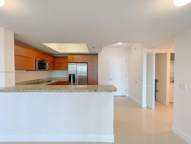 Foto del edificio - 2641 N Flamingo Rd