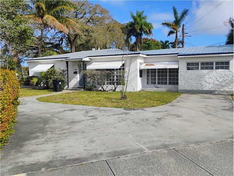 Photo - 2600 SW 9th Ave (Fort Lauderdale, FL)