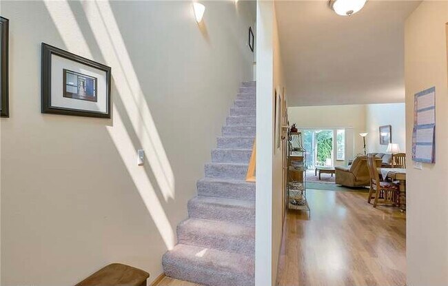 Foto del edificio - 736 Bentgrass Way