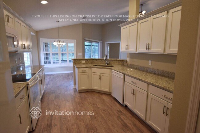 Foto del edificio - 16422 Cedar Run Dr