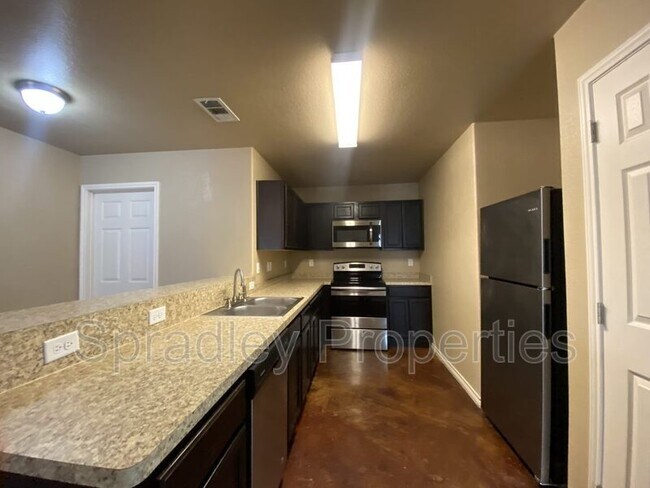 Foto del edificio - 1573 Brady Way